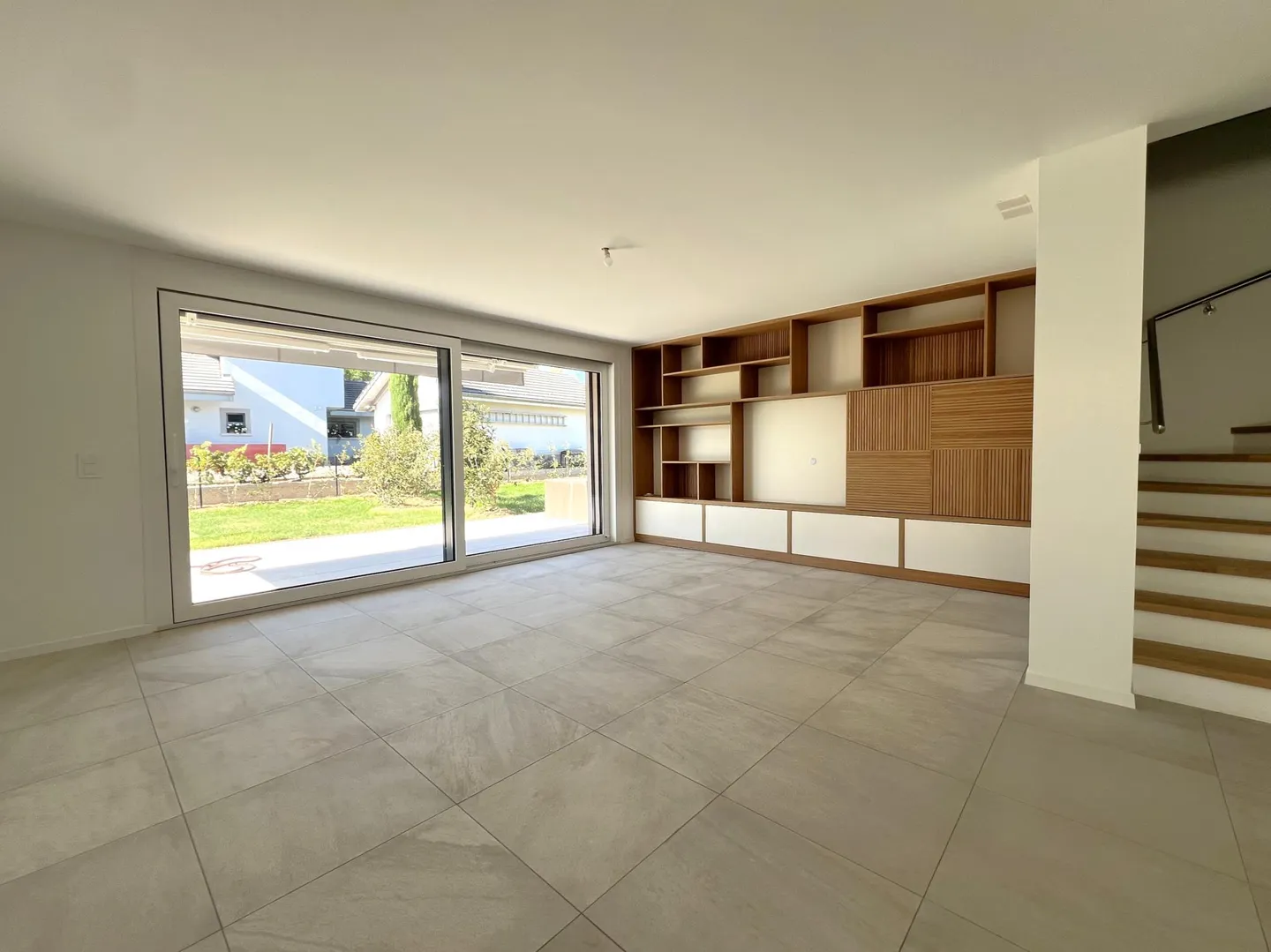 Stupenda casa a schiera nuova di 4.5 locali con grande giardino privato - Foto 5 di 13