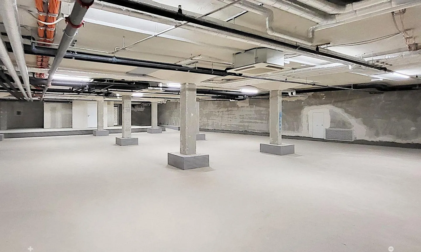 Espaces de stockage au cœur de Biel - différentes tailles ! - Photo 3 sur 5