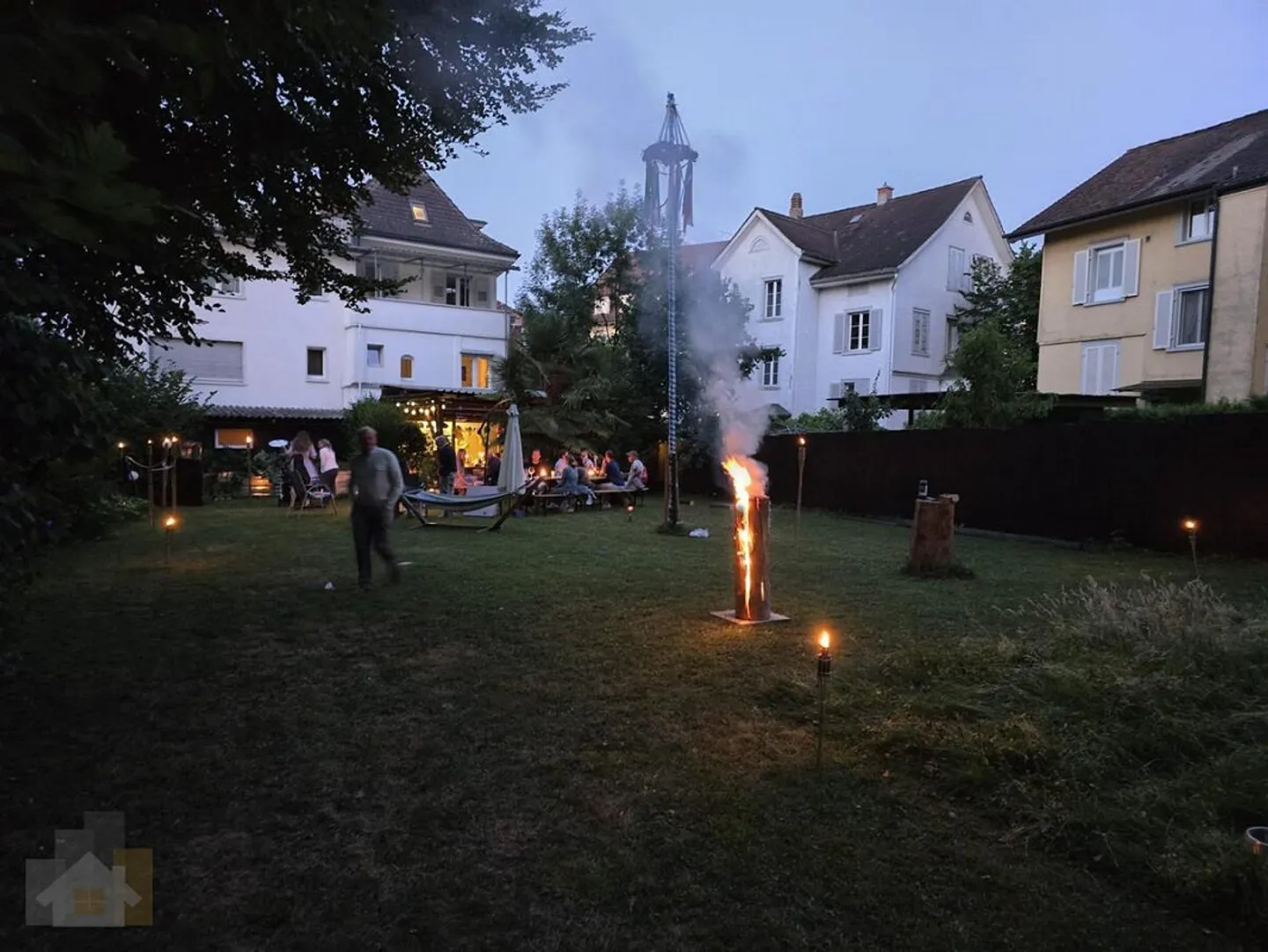 Zimmer in Villa mit Garten - Foto 8 von 8