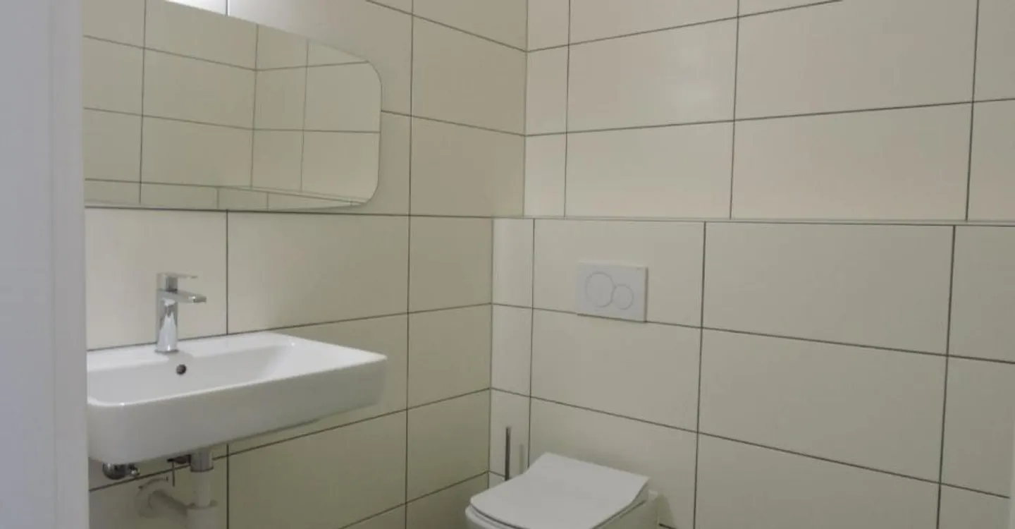 Mischgenutztes Gebäude mieten - Foto 4 von 7