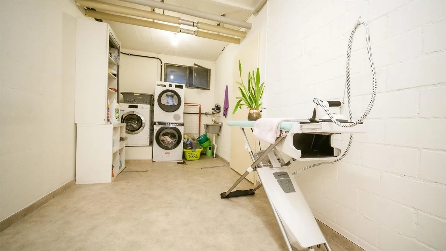 Renovated 3.5-Room Terraced House in Reinach - Photo 12 of 13