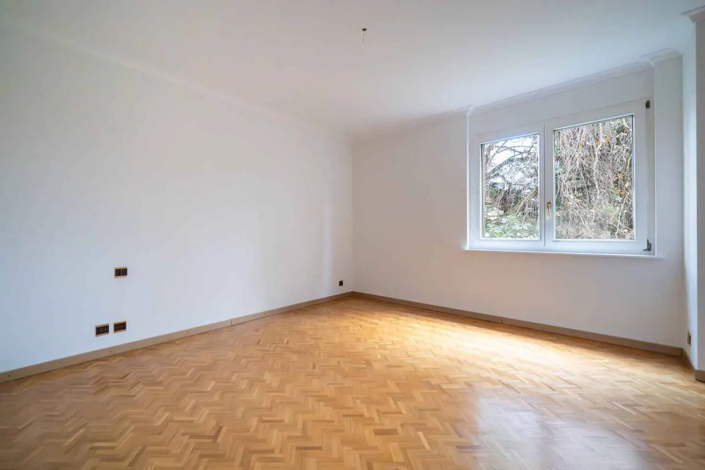 Wunderschöne 5,5 Zimmer mit außergewöhnlichem Blick - Foto 5 von 9