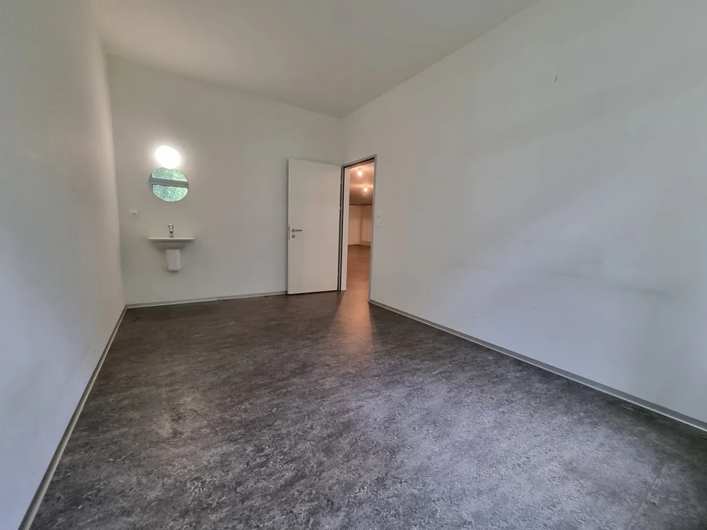 Loft unico - Affitto con opzioni di rimodellamento individuali - Foto 8 di 11