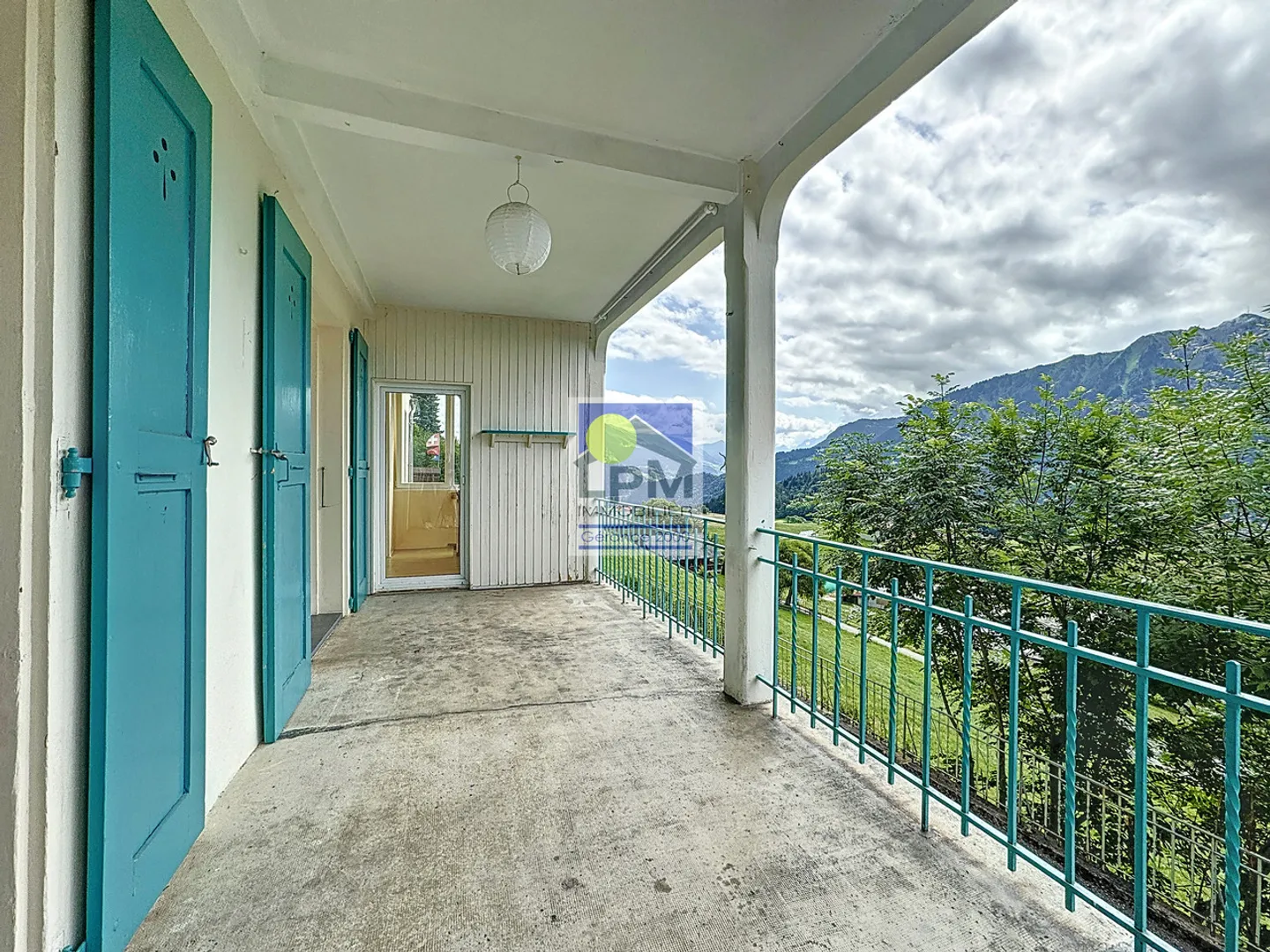 Appartamento di 5,5 stanze con vista magnifica e grande giardino! - Foto 10 di 13