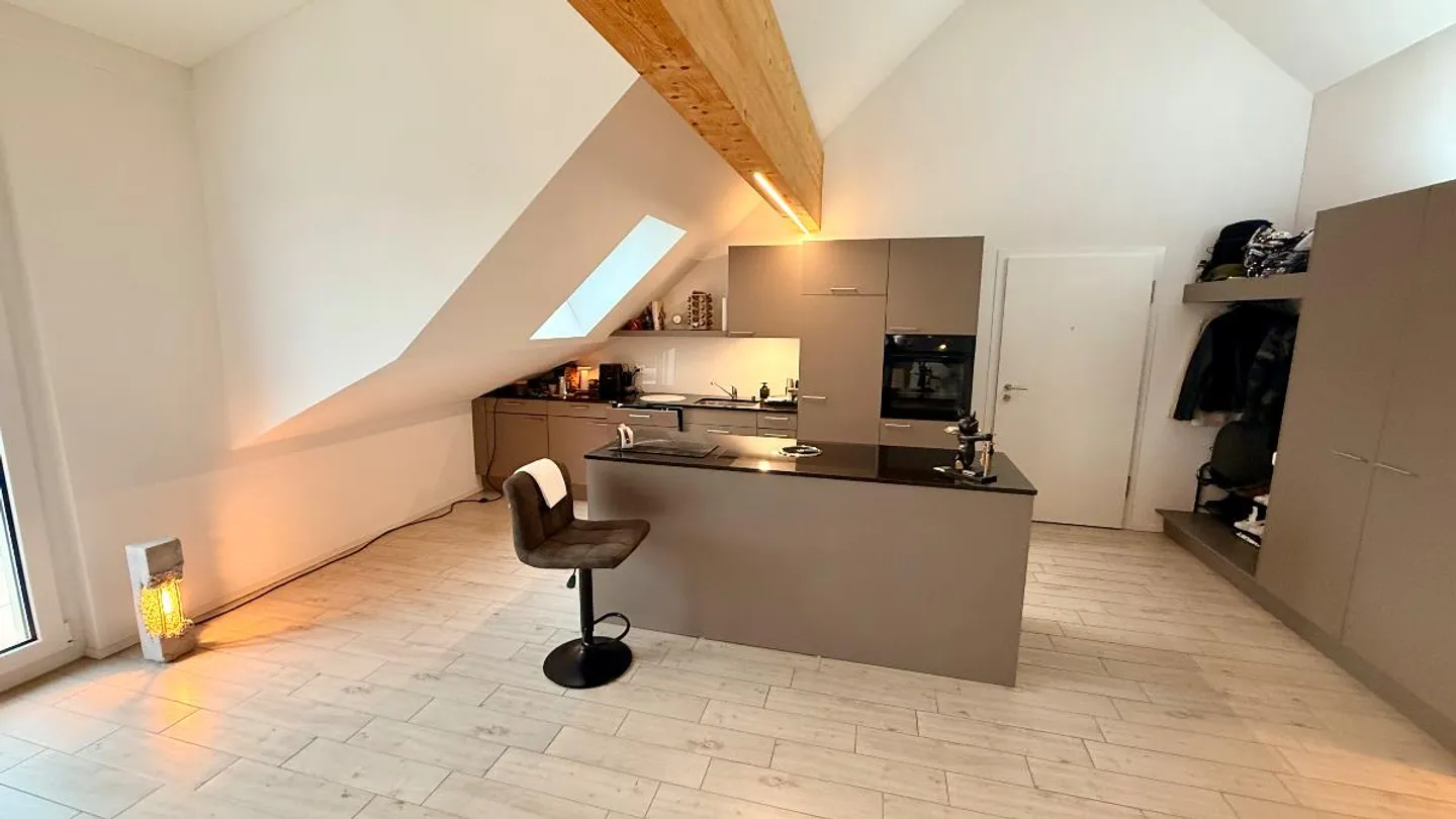 Appartamento mansardato di 2,5 stanze - Foto 1 di 5