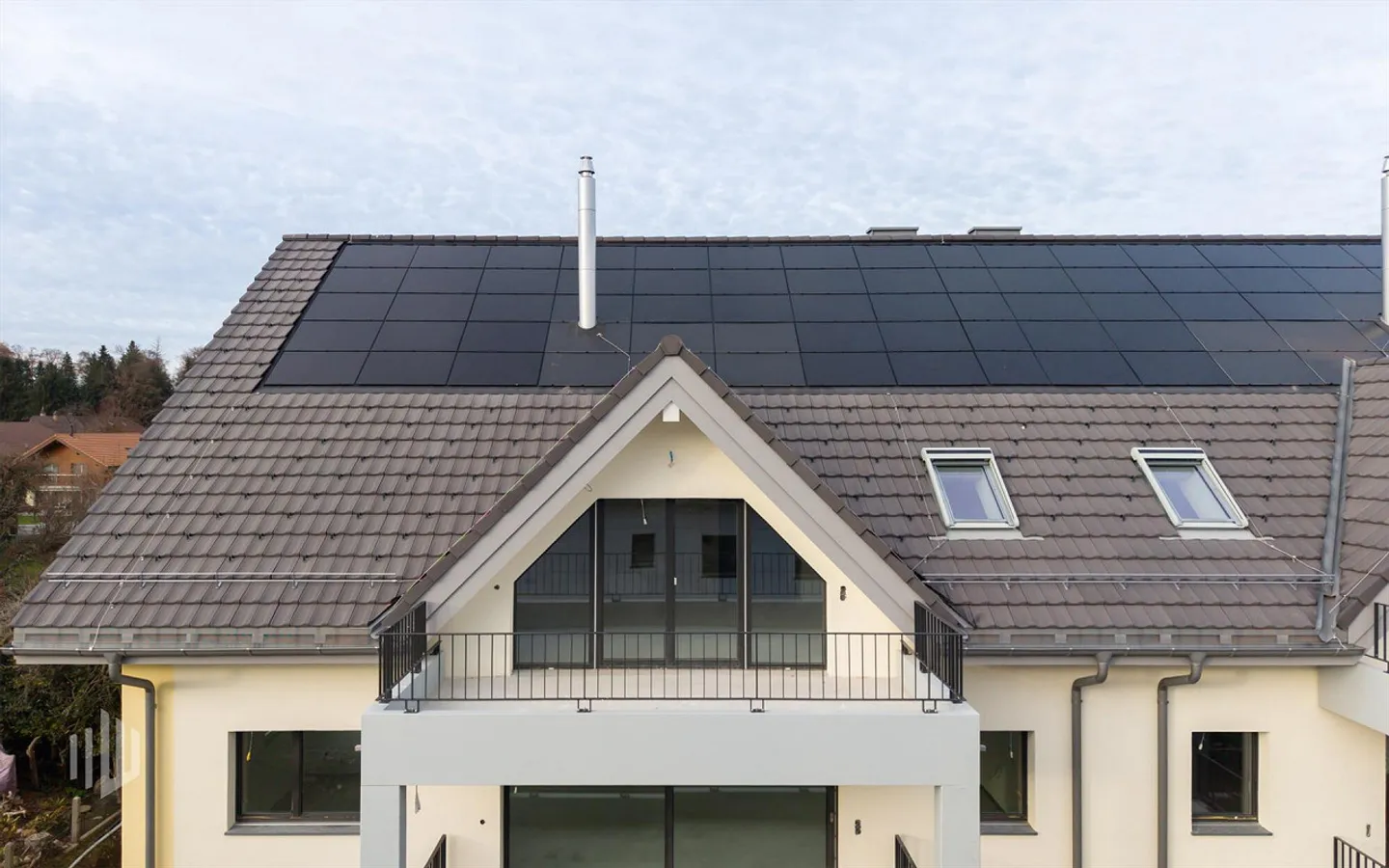 ImmoWyss - Penthouse Neuf Premium avec Design Élégant et Raffiné - Photo 2 sur 10