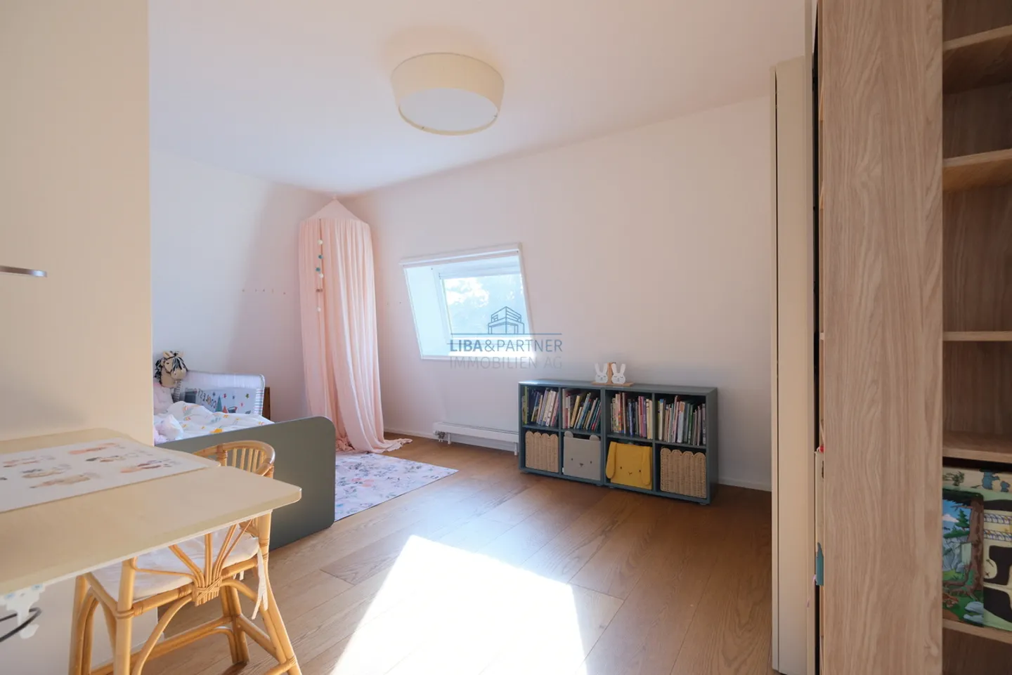 Appartement Attique Exclusif à Gellert - Rénové avec Style & Plein de Charme - Photo 12 sur 13