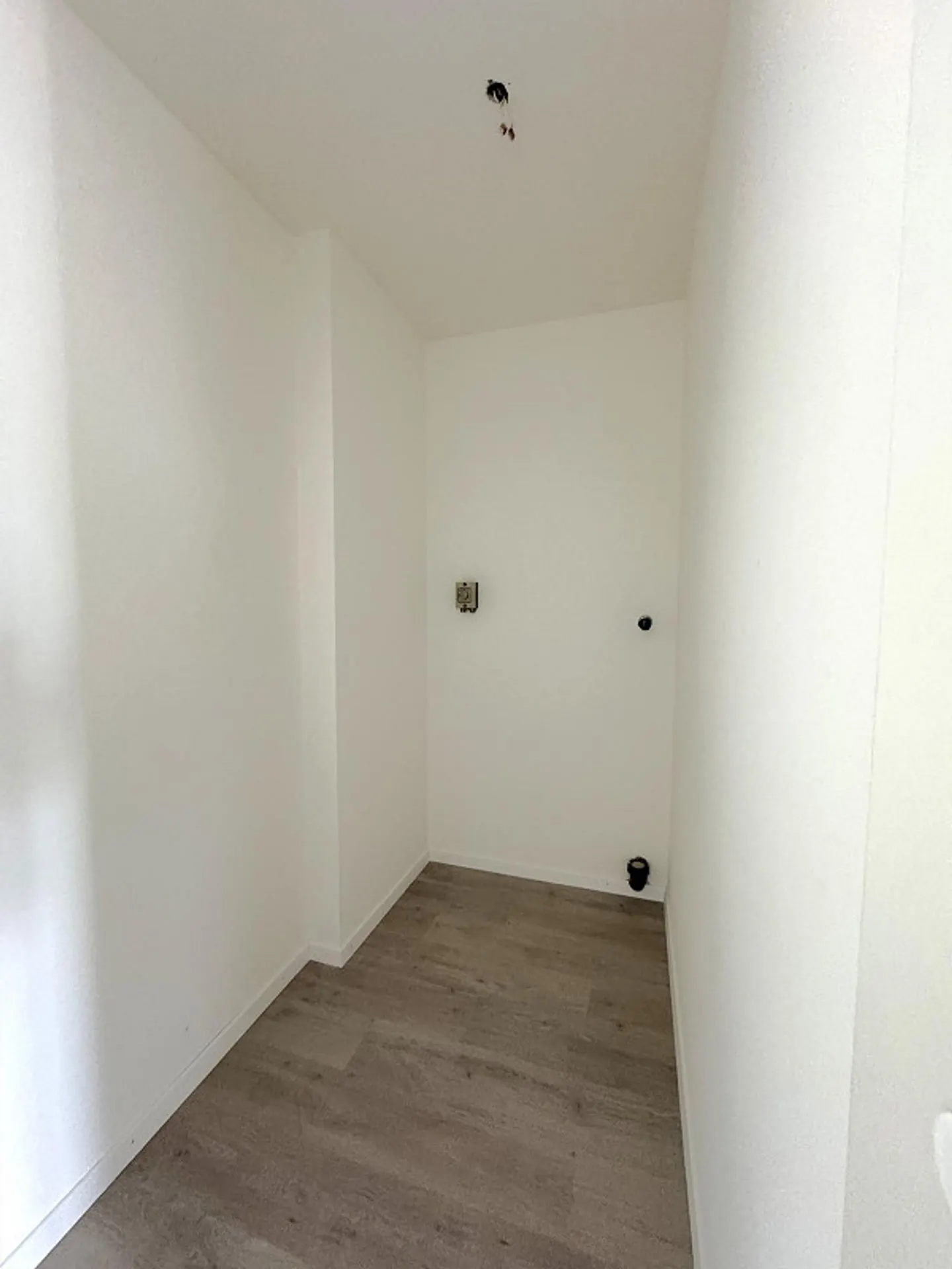 Ampio appartamento di 4,5 stanze al 2° piano - Foto 10 di 13
