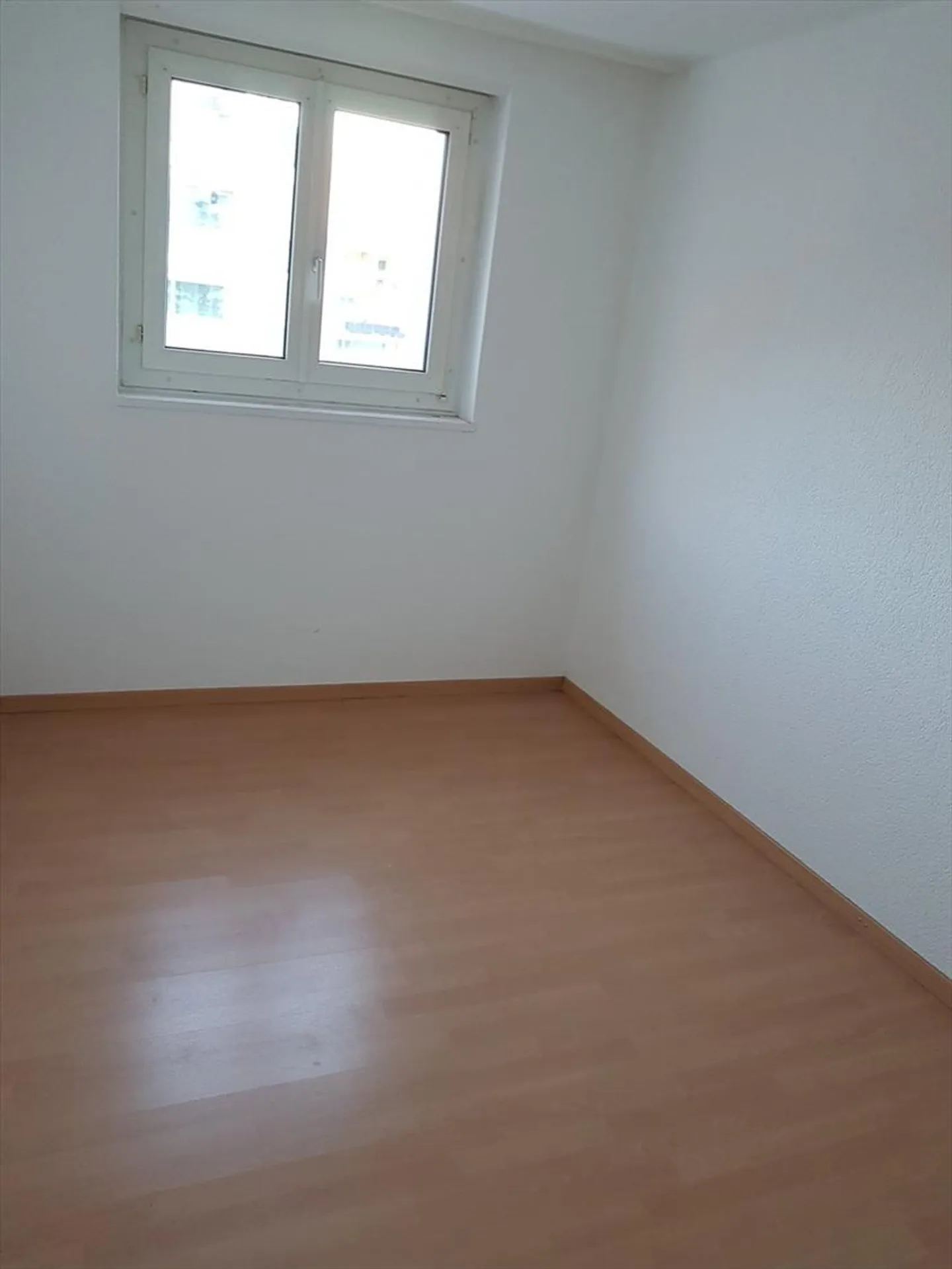 Offre exceptionnelle ! Appartement avec vue sur les montagnes ! - Photo 4 sur 9