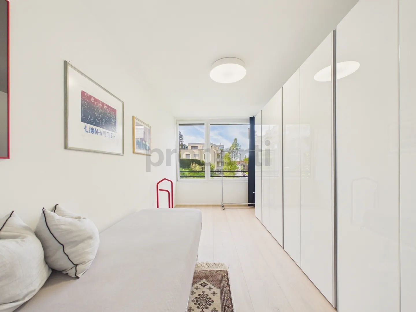 Modernes Apartment in Binningen - Foto 7 von 13