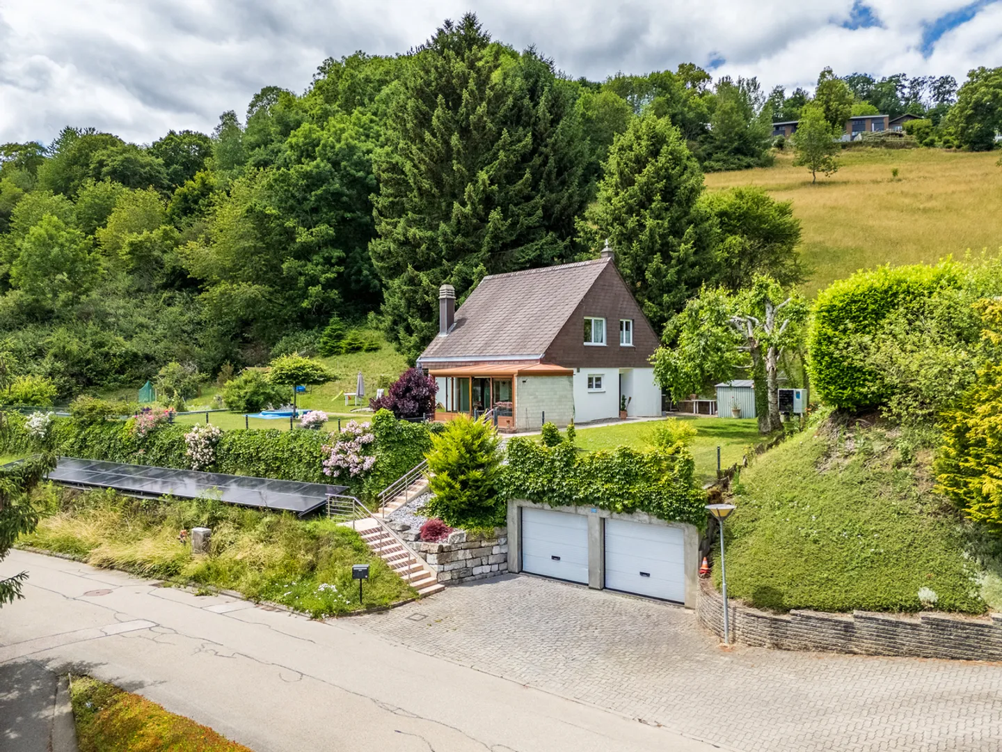 Stupenda villa familiare di 5,5 locali con grande giardino e vista libera - Foto 14 di 32