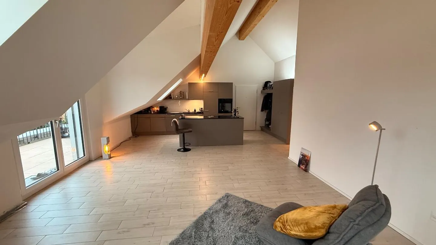 Appartamento mansardato di 2,5 stanze - Foto 2 di 5