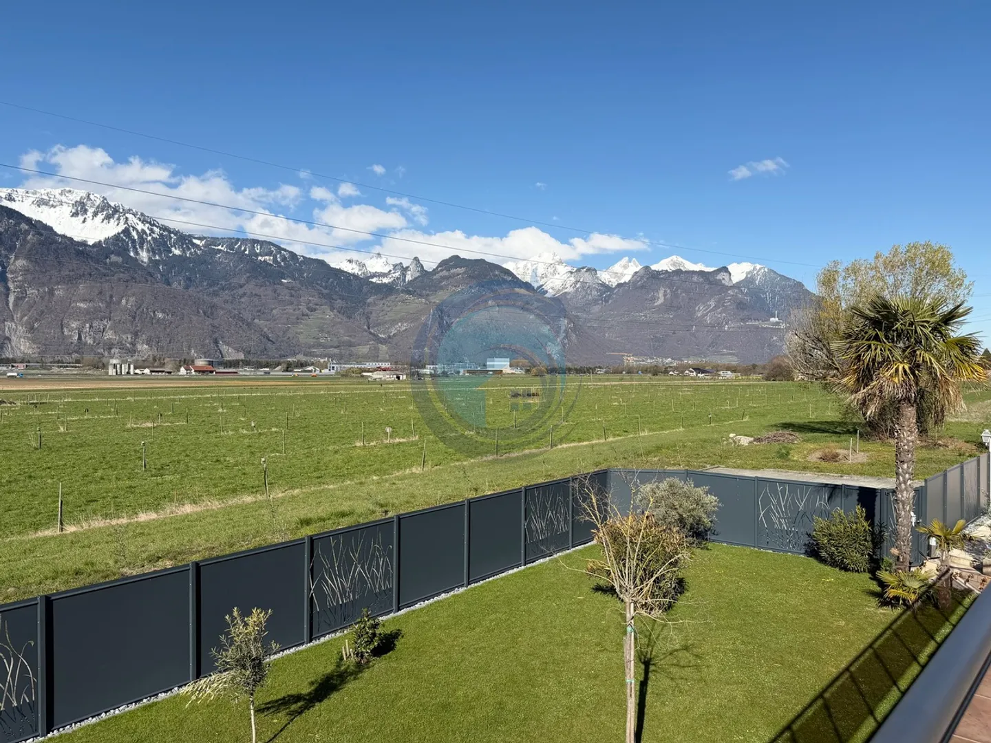 BEAUTIFUL 4.5-ROOM APARTMENT WITH FIREPLACE AND SPACIOUS TERRACE - Photo 17 of 20