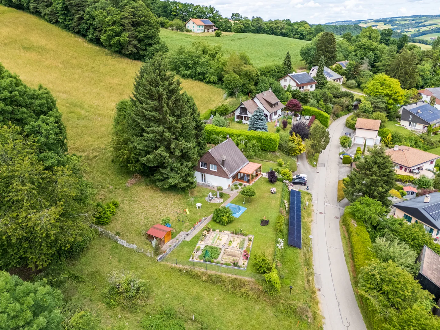 Stupenda villa familiare di 5,5 locali con grande giardino e vista libera - Foto 17 di 32
