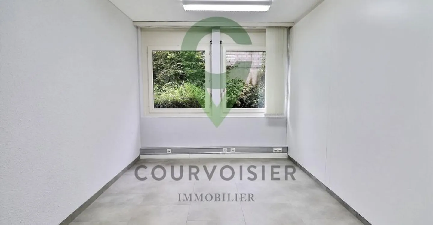 Spazio Commerciale Modulare - Foto 1 di 11