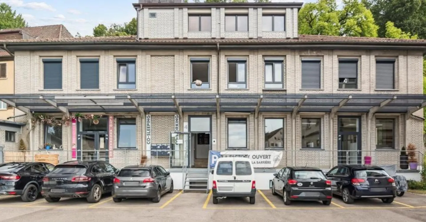Edificio Misto - Foto 1 di 10