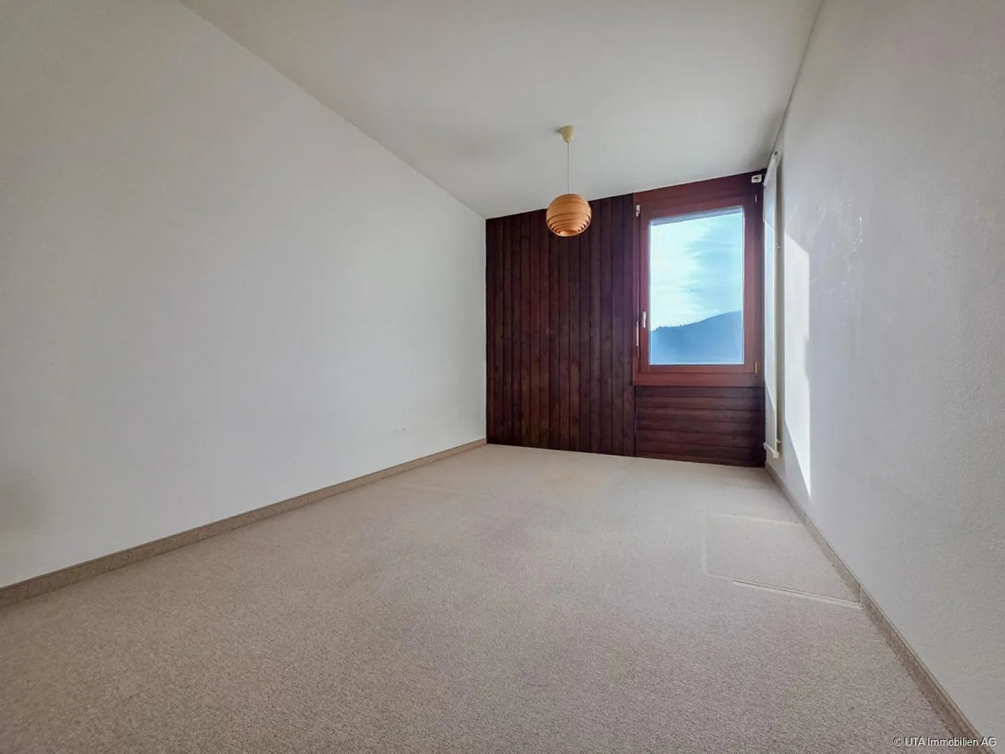 Sonniges Zuhause mit Garten an ruhiger Wohnlage - Foto 9 von 13