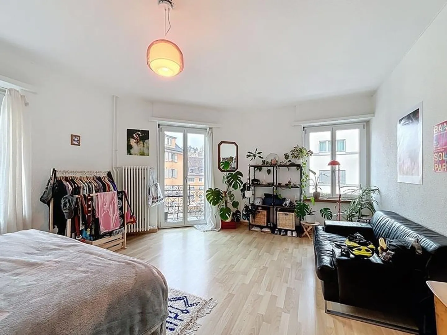 Charmante appartement ancien de 3 pièces avec balcon à Zurich Wiedikon - Photo 3 sur 9