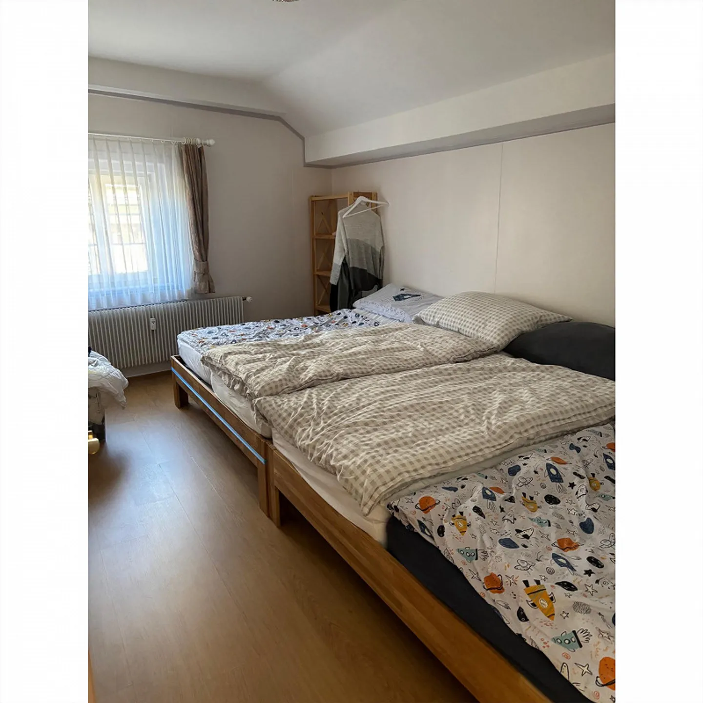 3-room attic apartment in Zuoz - available for rent only as a holiday apartment - Photo 7 of 8