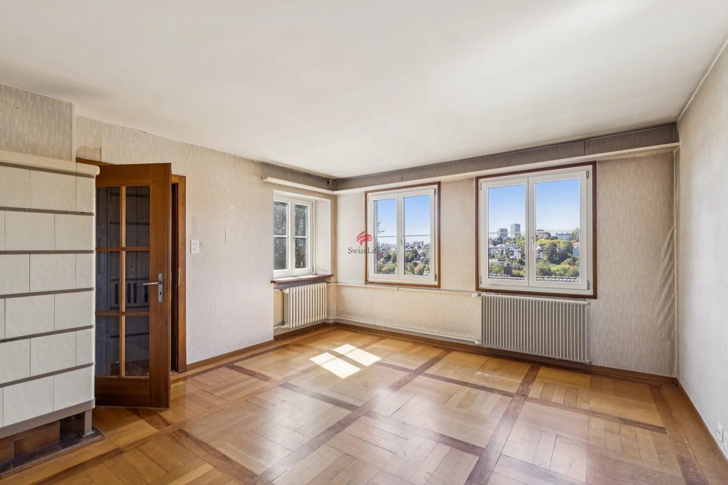 Casa di mezzo affascinante con vista mozzafiato e potenziale - Foto 2 di 10