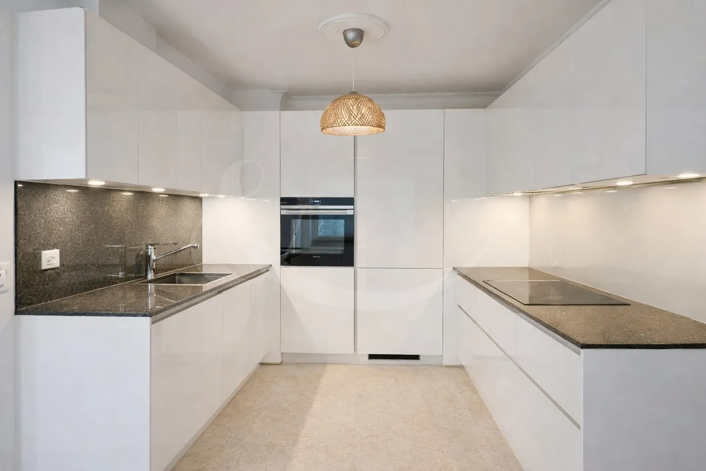 Élégant Duplex 5 pièces dans une résidence sécurisée à Chêne-Bougeries - Photo 3 sur 8