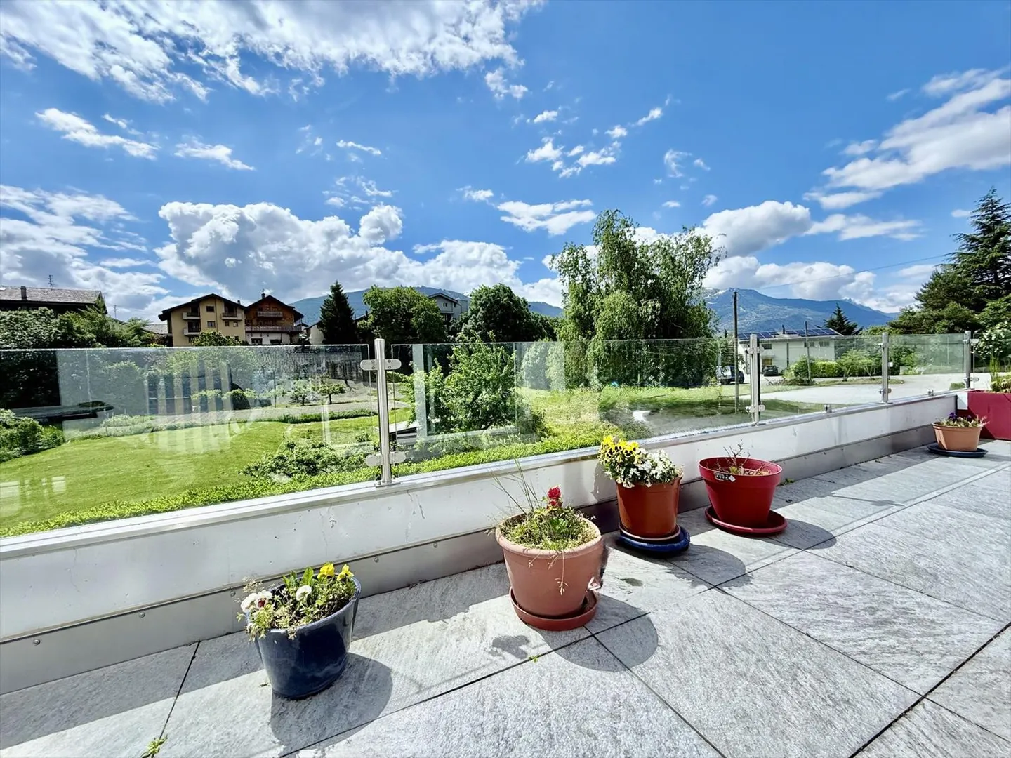 Appartamento 4.5 stanze - Foto 1 di 10