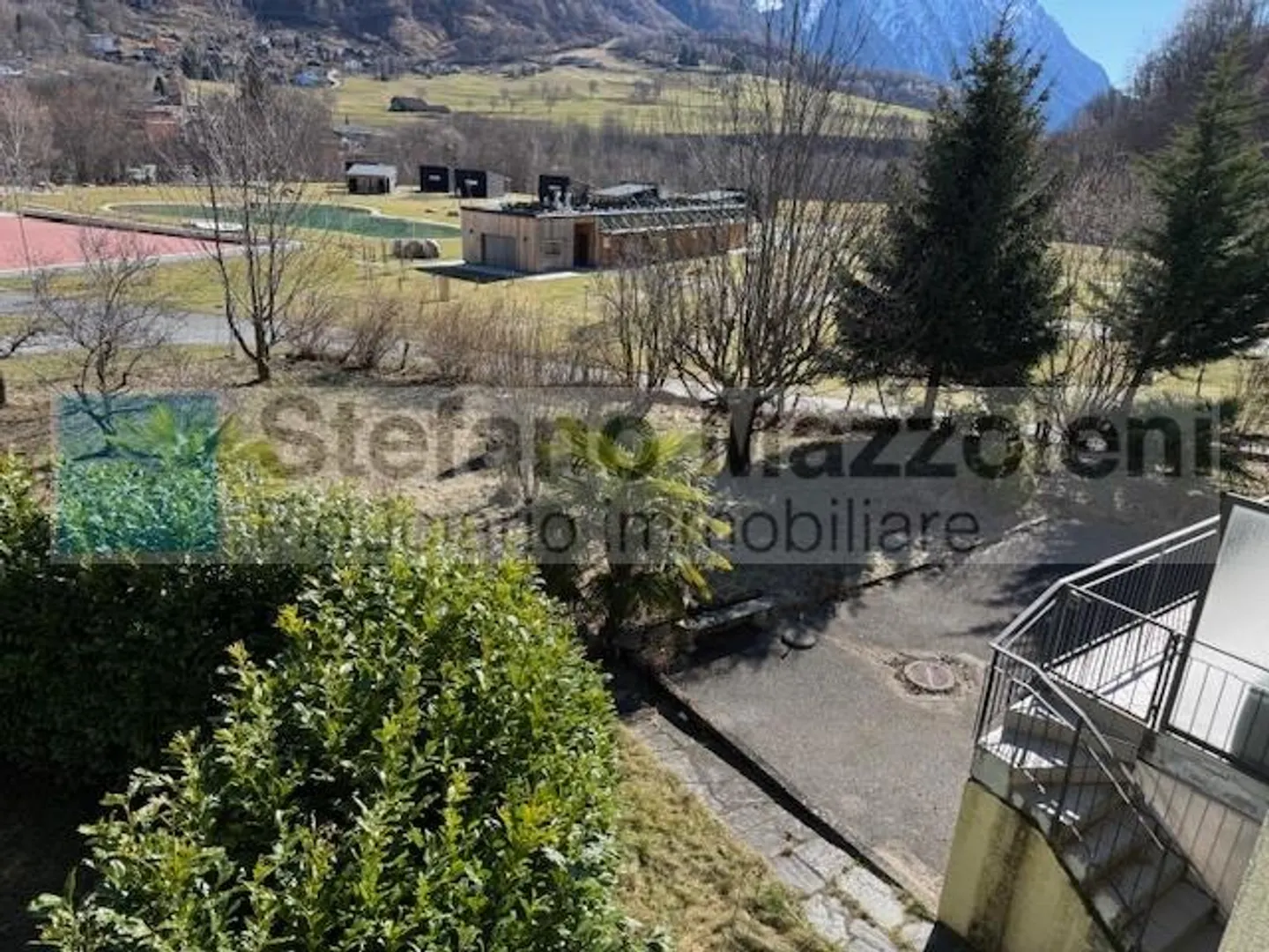 Duplex Incantevole con Giardino a Olivone - Foto 3 di 14