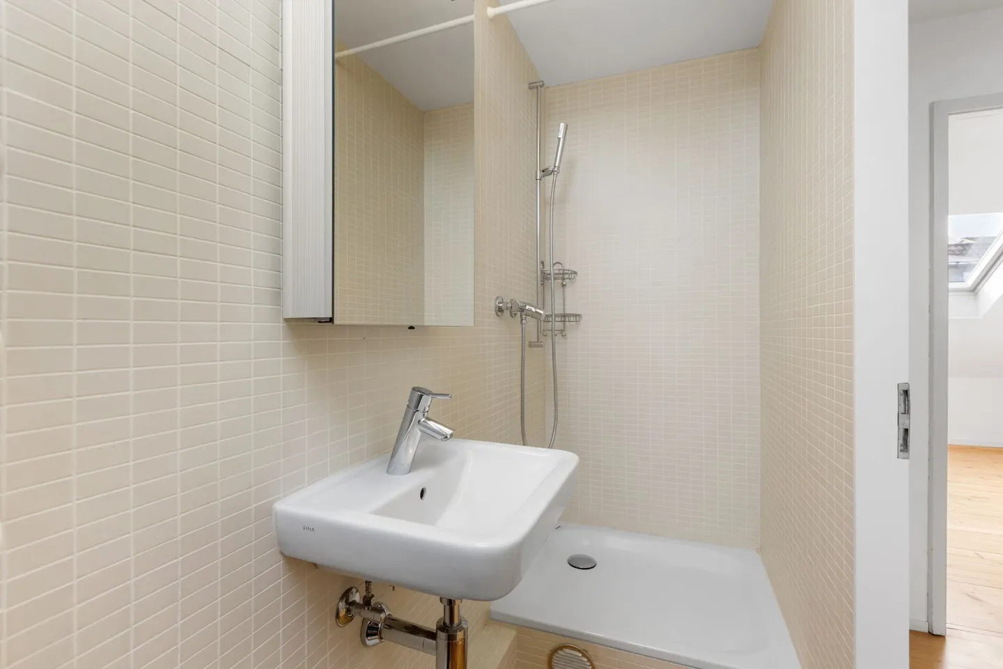 Vivre au calme, vivre près de la ville - Votre nouveau chez-vous à Altstetten ! - Photo 11 sur 16