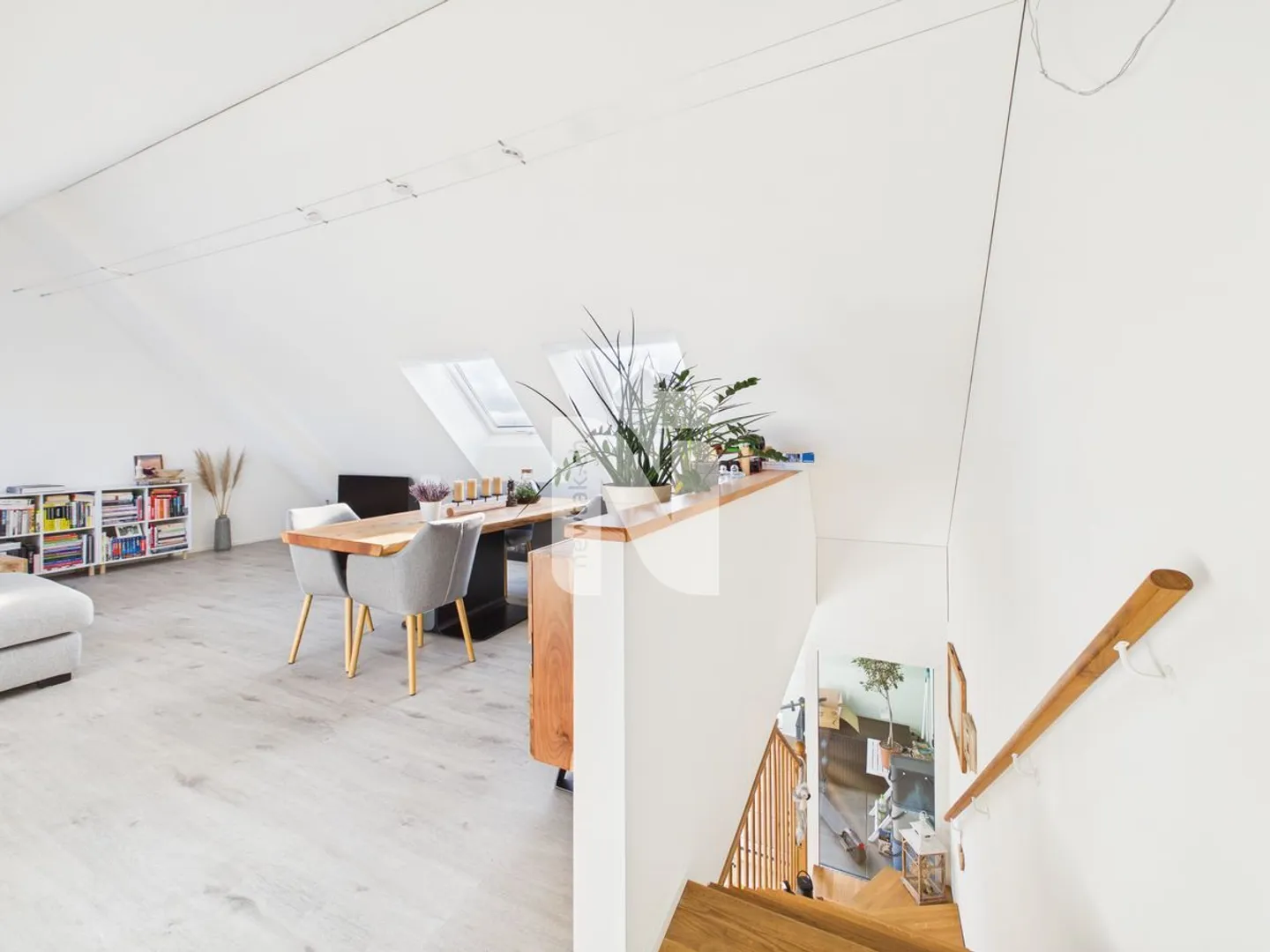 Vivere su due piani - con balcone, ascensore, torre di lavaggio e giardino comune - Foto 10 di 13