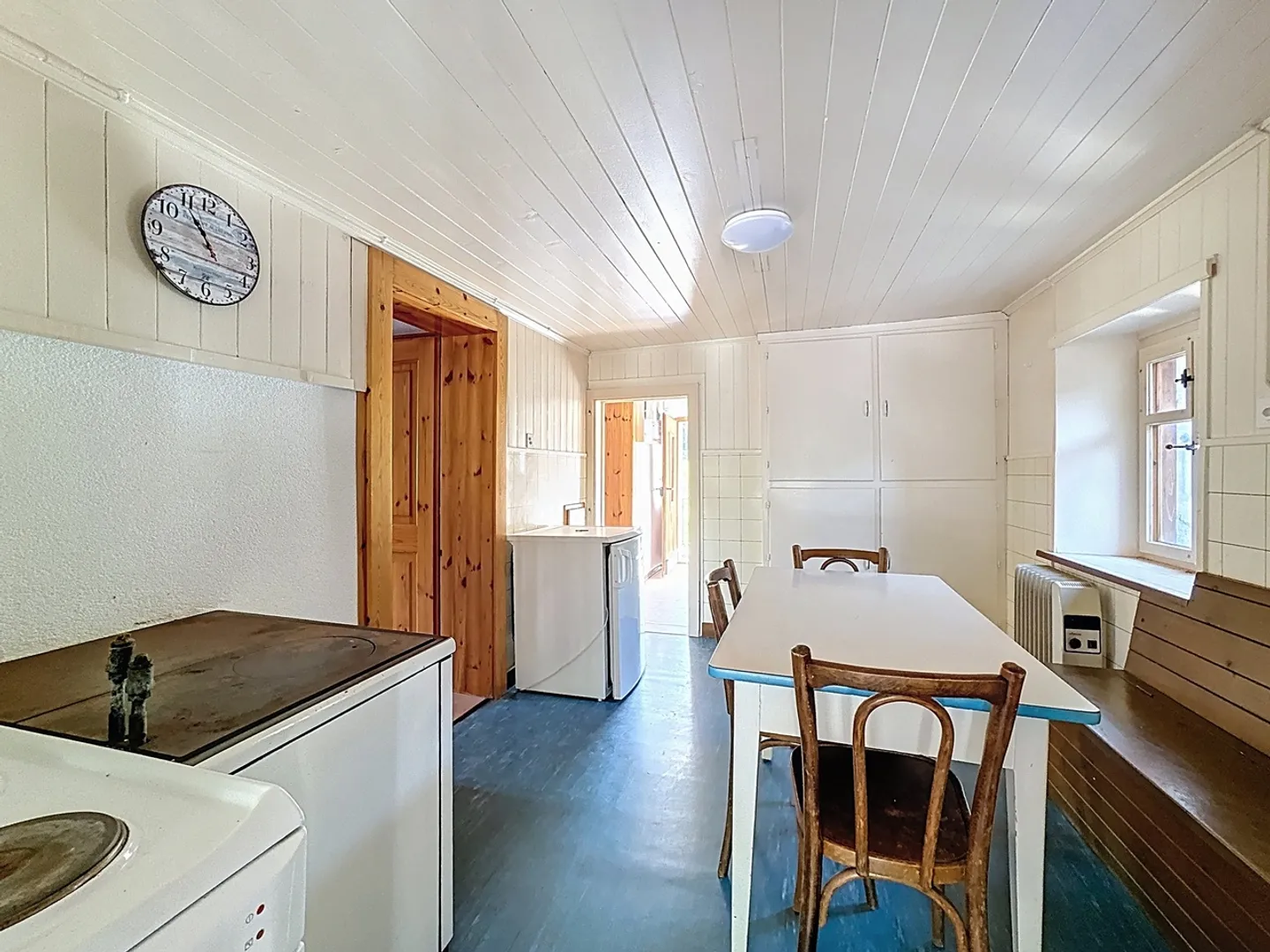 Pied-à-terre zu schaffen – Charme, Charakter und Potenzial in Versegères - Foto 3 von 13