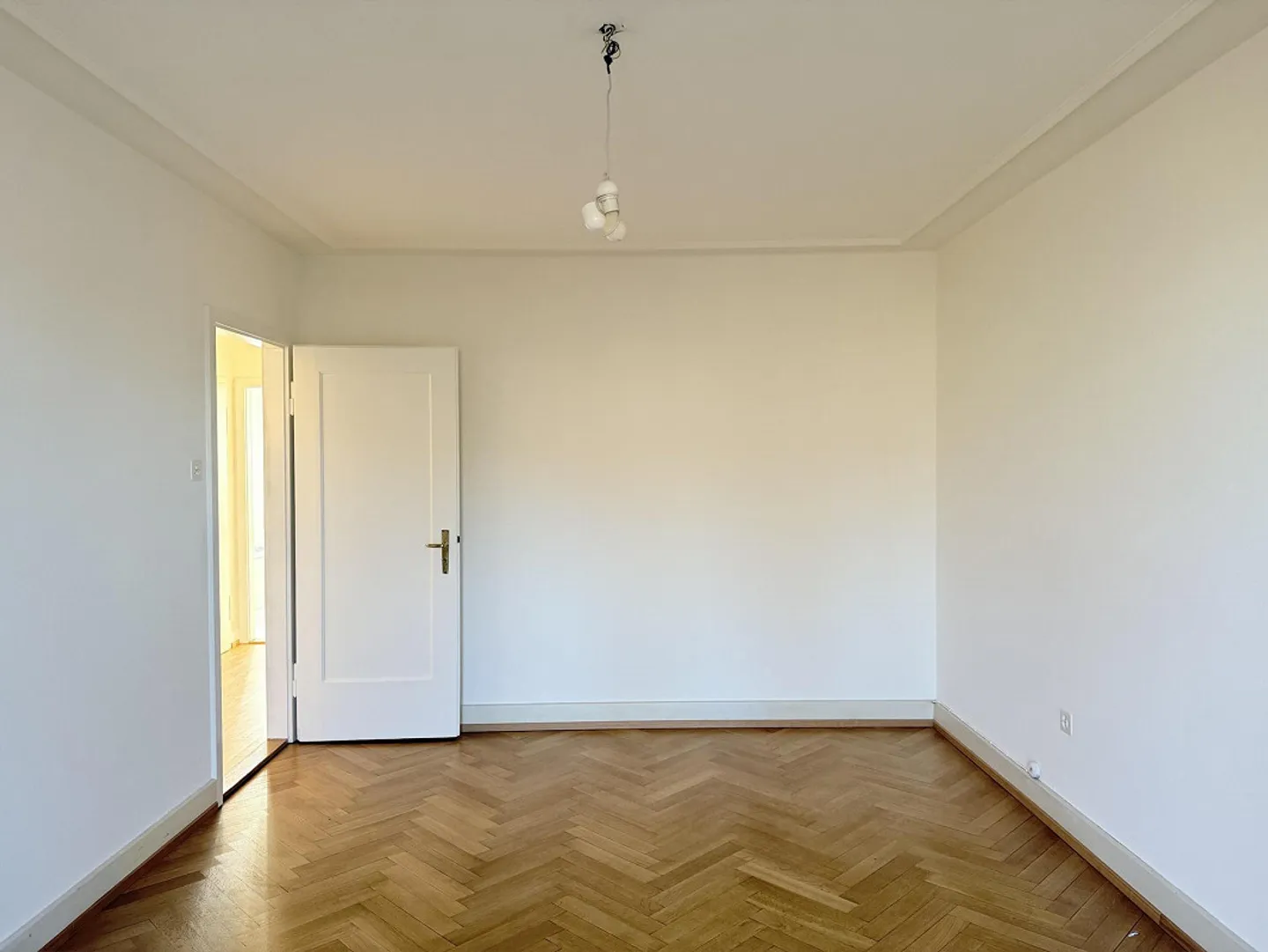 2.0 Room Apartment in Basel - Photo 2 of 8