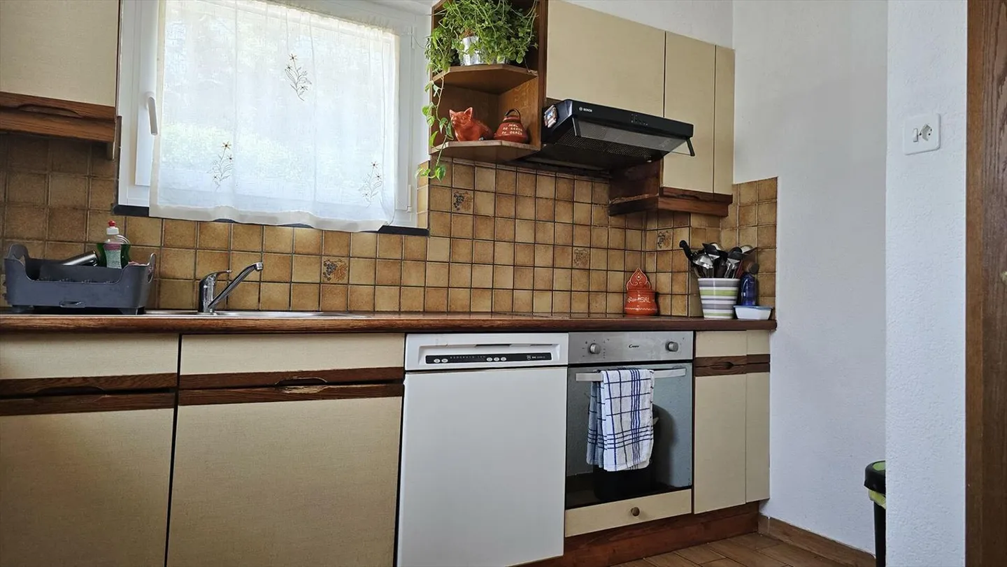 Esclusività - Villa di 4,5 locali con giardino, nel cuore di Sierre - Foto 9 di 12