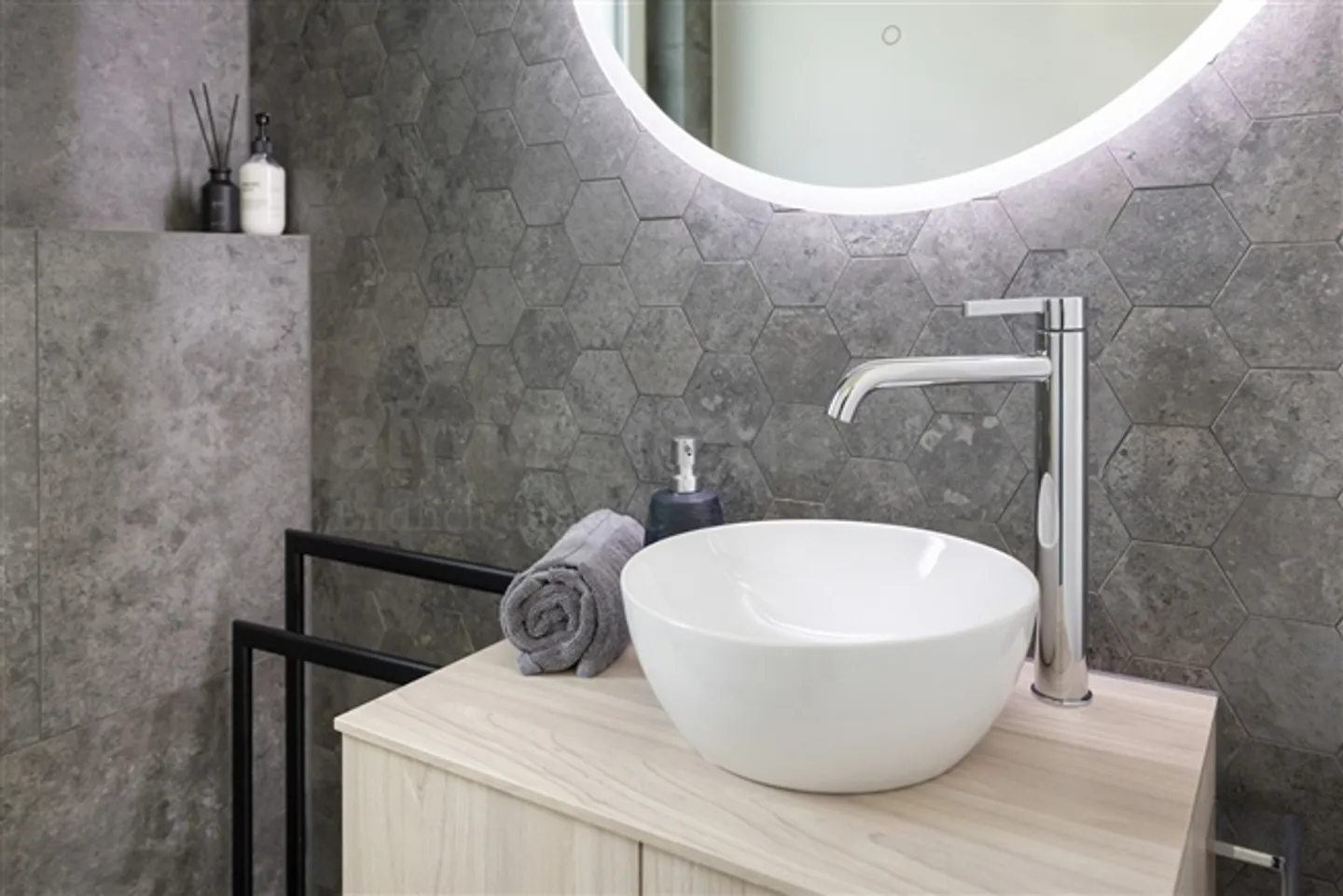 «Exklusives, sonniges EFH mit Attika & individueller Ausstattung» - Photo 9 of 11