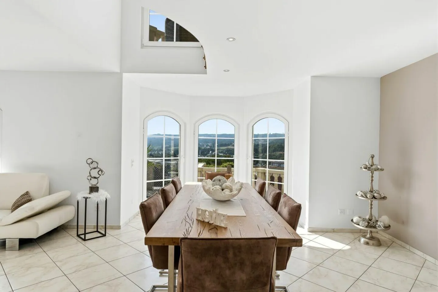 Detached Single-Family Home - Photo 15 of 30