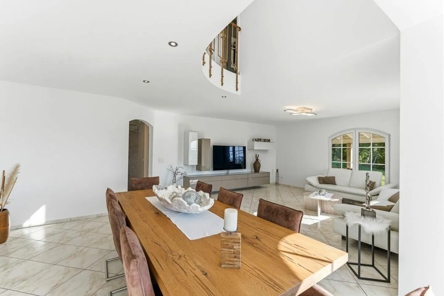 Detached Single-Family Home - Photo 16 of 30