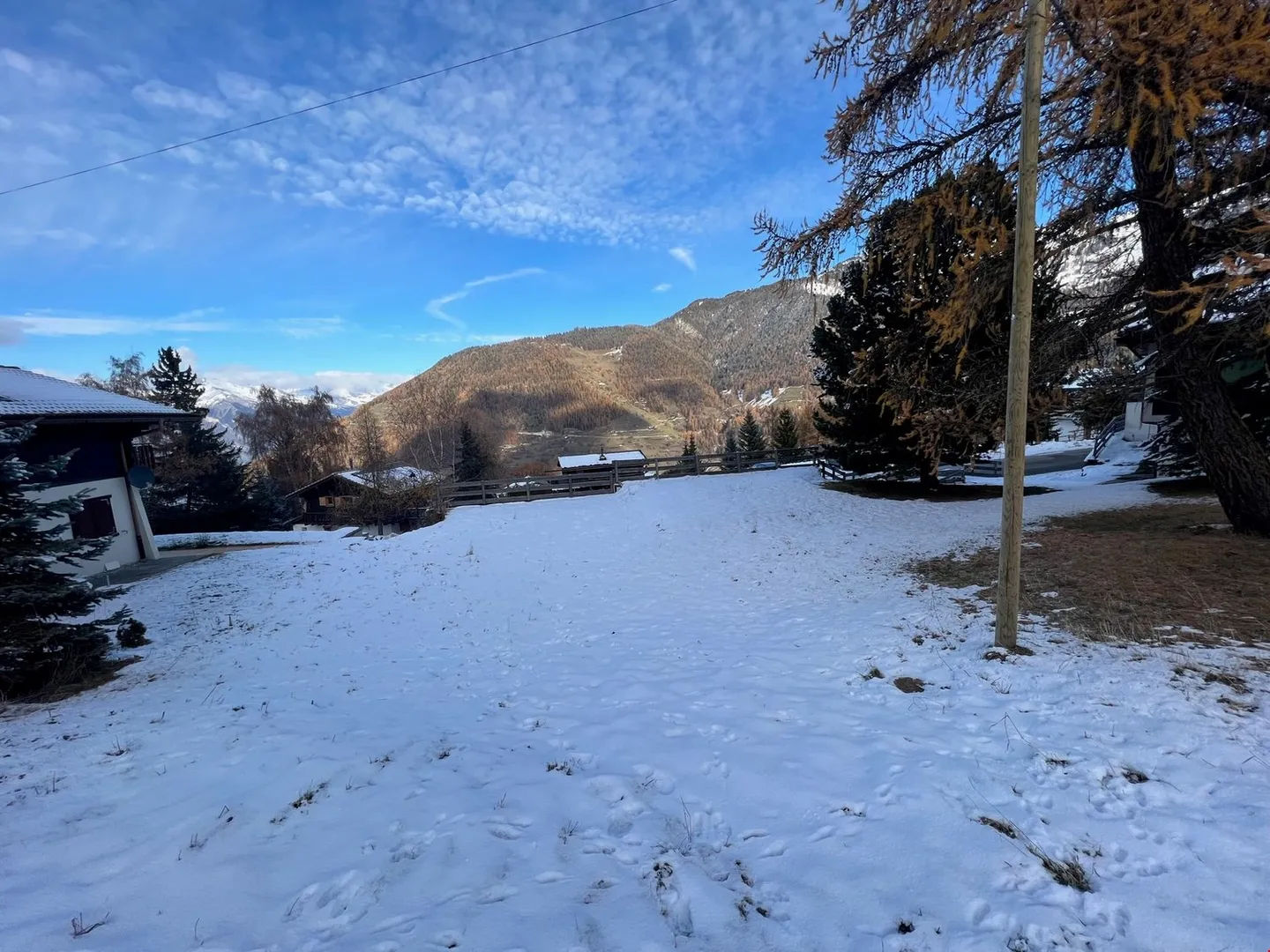 In vendita: lotto di 669 m2 a La Tzoumaz/4 Vallées, vicino al centro - Foto 1 di 6