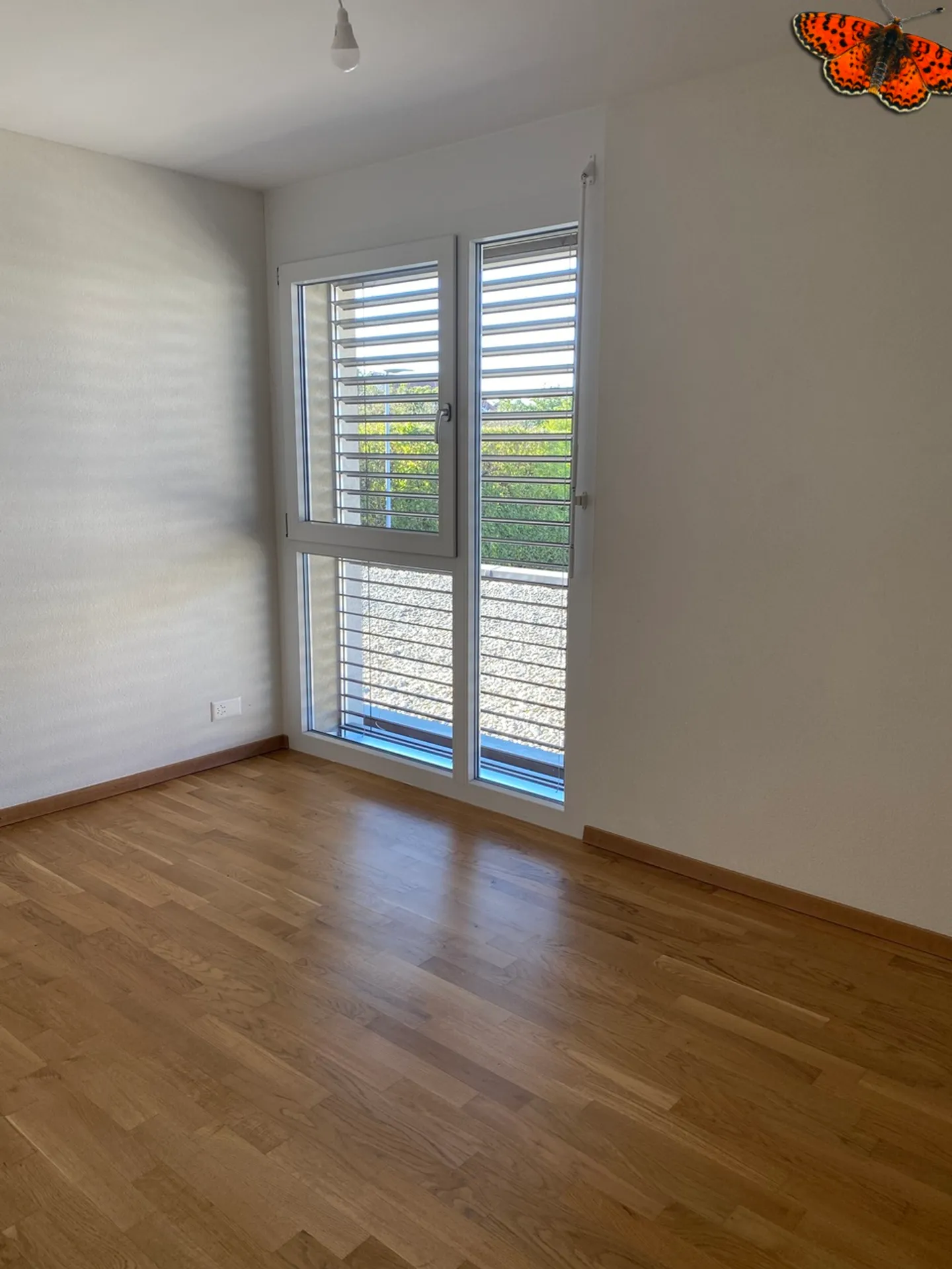 4 ½ ROOMS - Close to amenities! - Photo 8 of 11