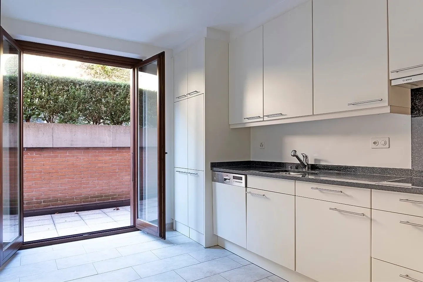 Savosa - bellissimo appartamento di 3,5 locali con piscina esterna - Foto 8 di 10