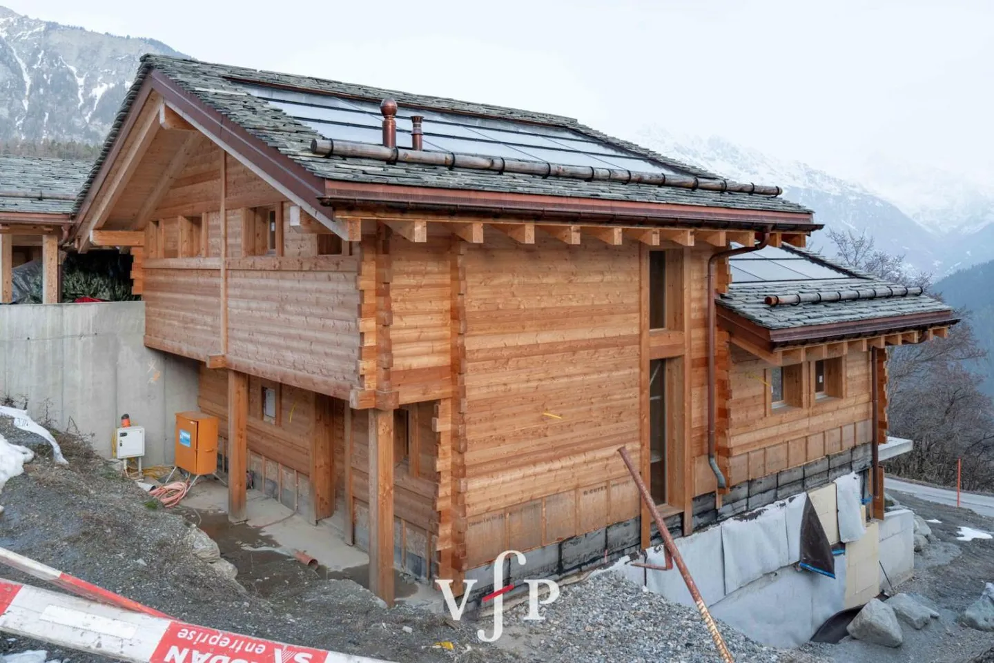 Chalet avec Vue Montagne Époustouflante - Photo 3 sur 11