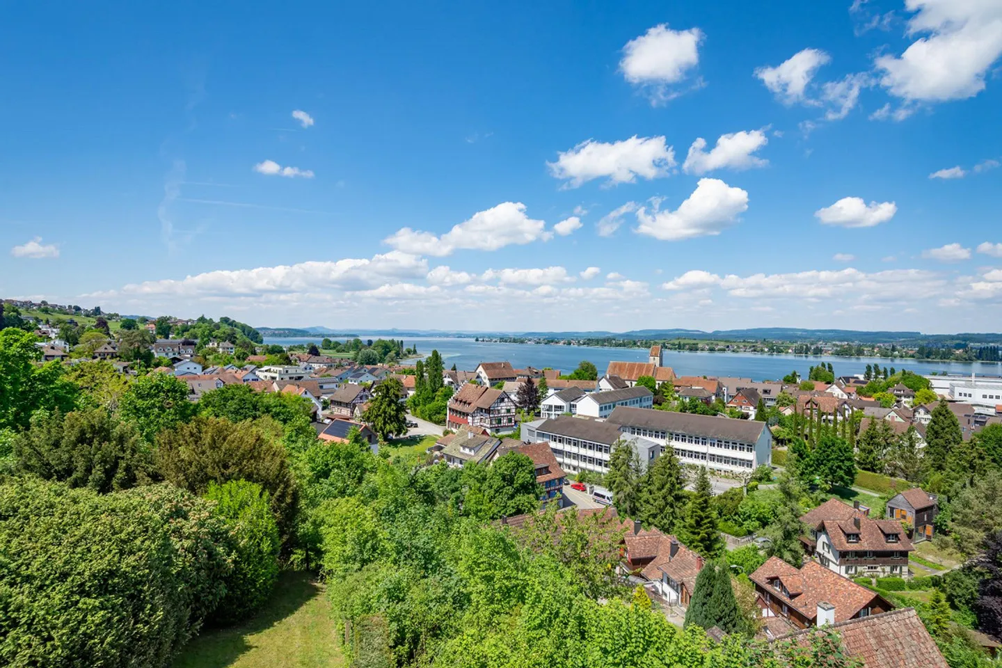 Grundstück mit Seeweitblick und maximaler Privatsphäre - Foto 3 von 12