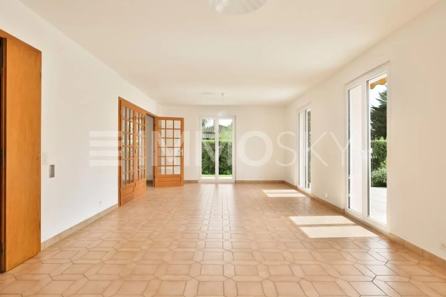 Perfectly maintained semi-detached house in Commugny - Photo 4 of 10