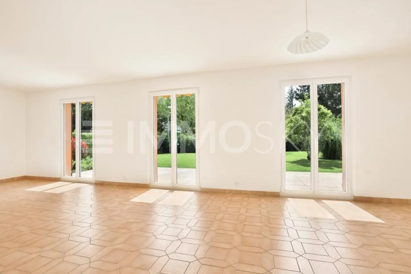 Perfectly maintained semi-detached house in Commugny - Photo 5 of 10