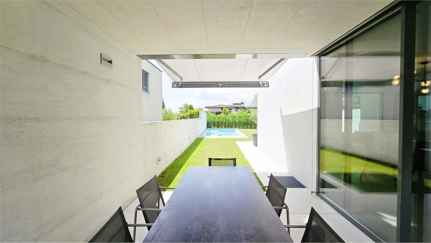 Villa contemporaine avec piscine à Villa Luganese - Photo 5 sur 13
