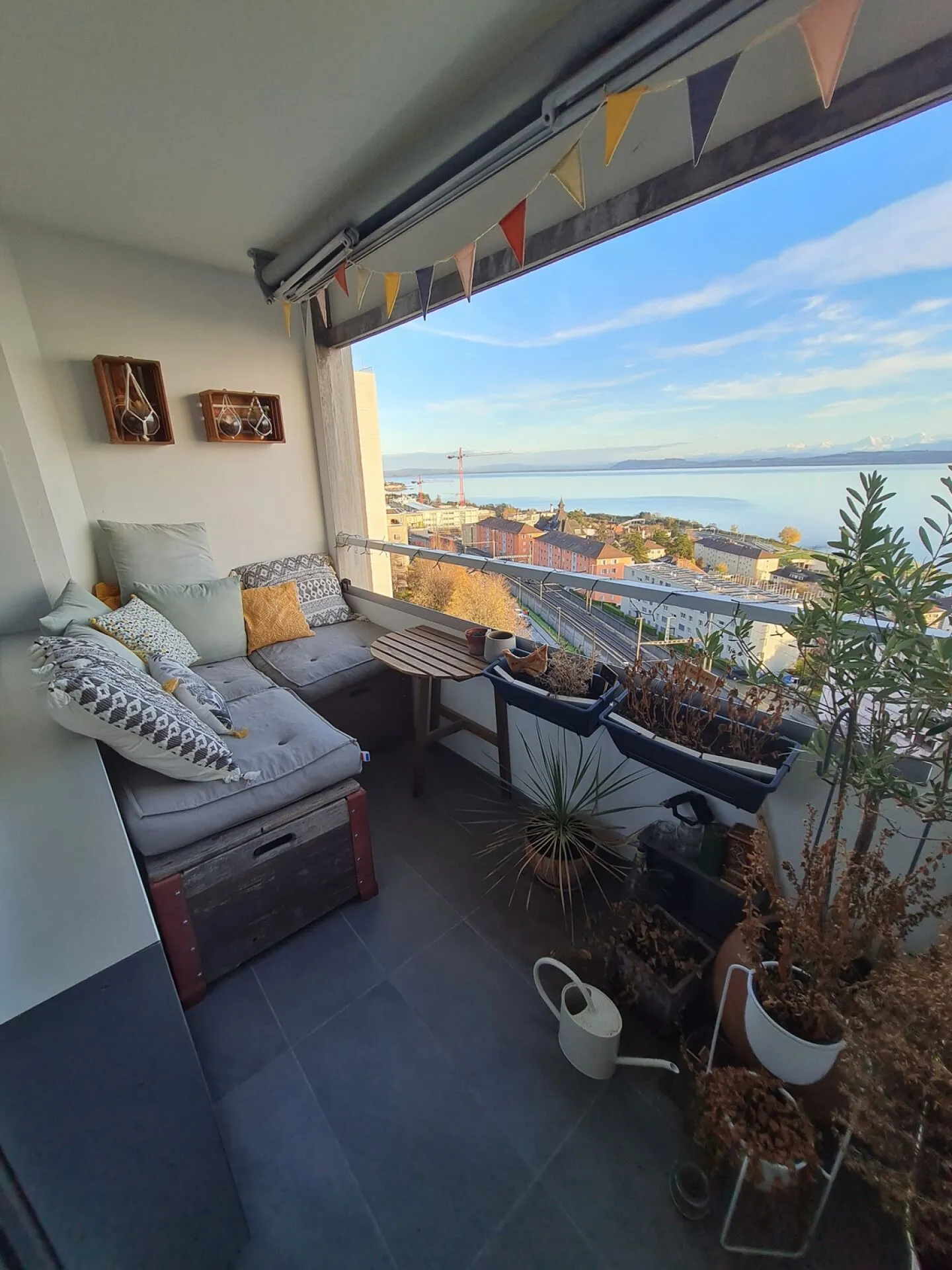 Appartamento di 4 stanze con magnifica vista sul lago - Foto 9 di 11