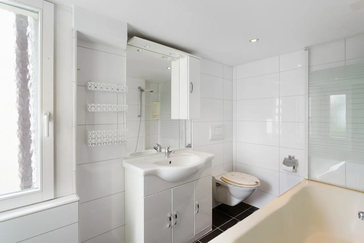 Central Home with Room for Design - Photo 5 of 7