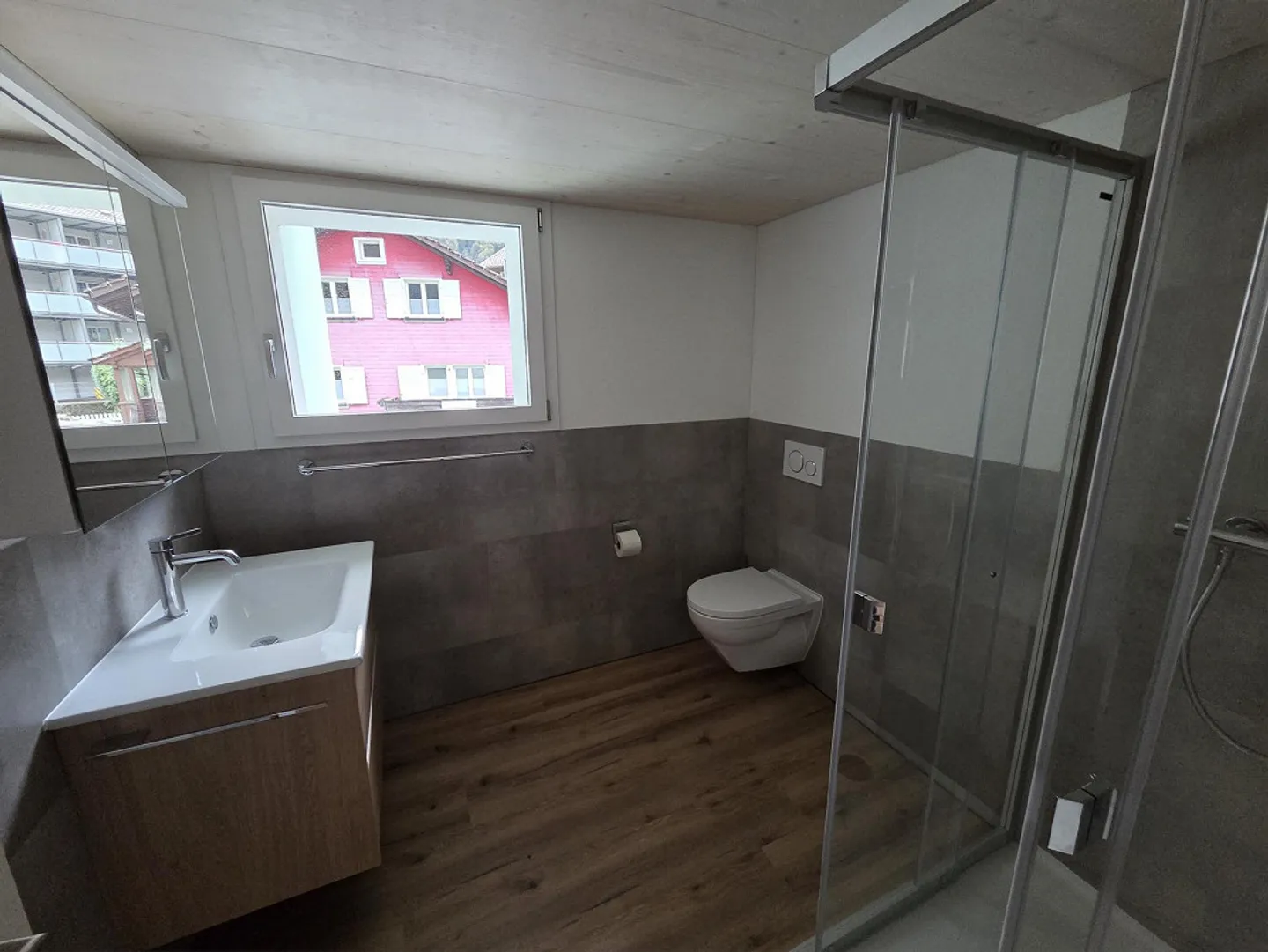 3.5 Room Attic Apartment Completely Renovated - Photo 9 of 11