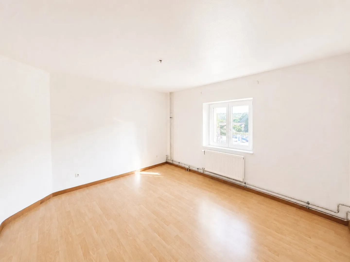 Charming Apartment in Porrentruy - Photo 4 of 6