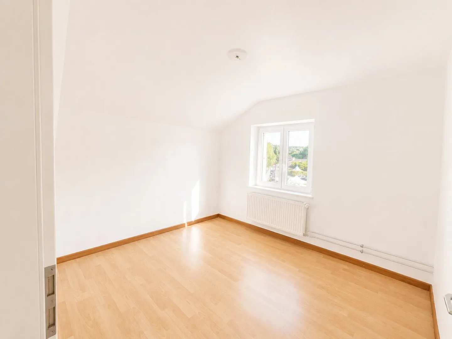 Charming Apartment in Porrentruy - Photo 5 of 6