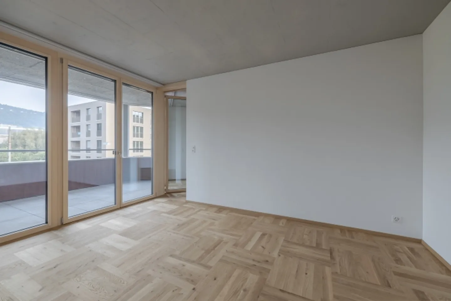 2.5 Room apartment - Photo 11 of 11