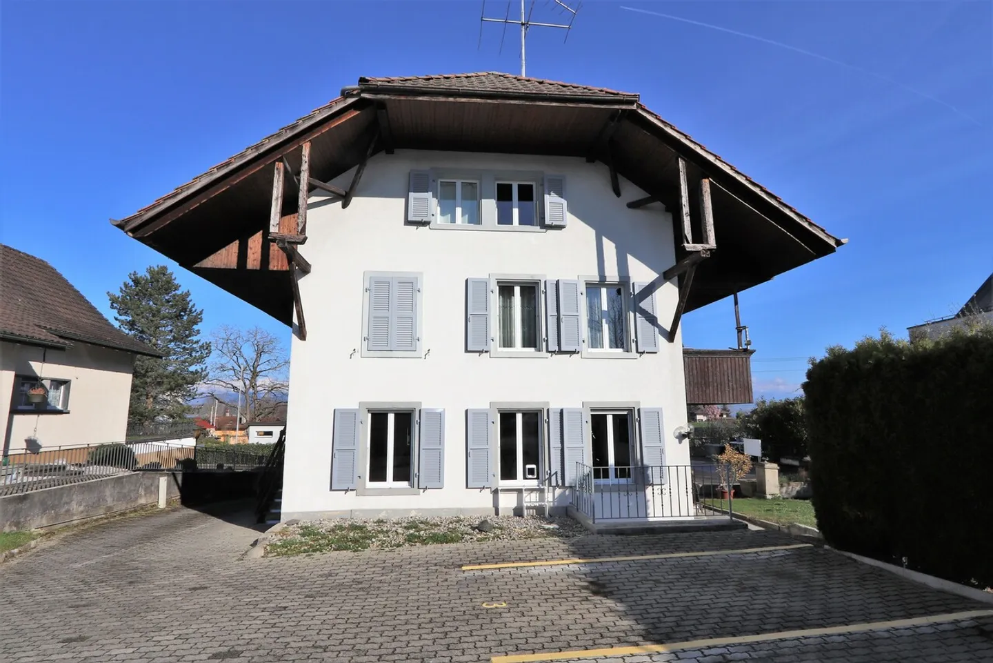 Apartment for rent - Photo 1 of 11